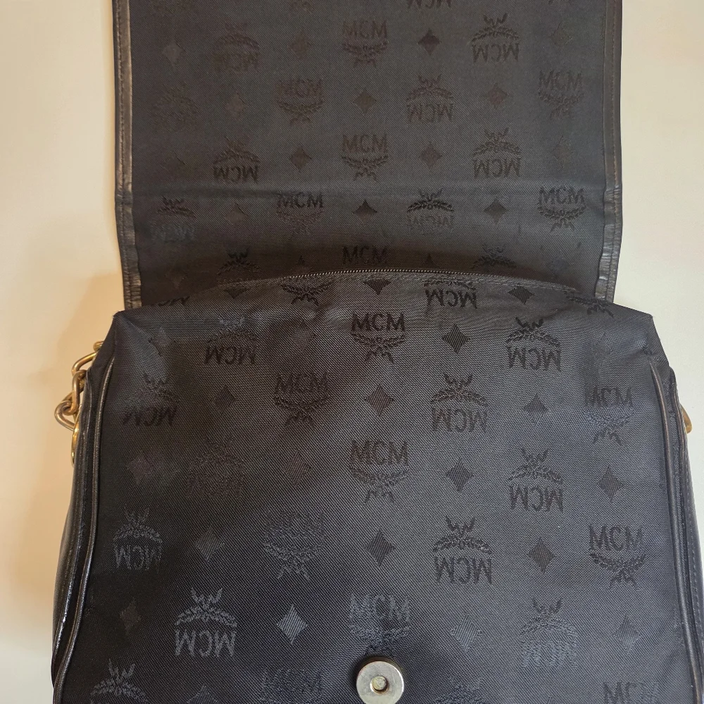 MCM Black Shoulder Bag - Picture 12 of 16
